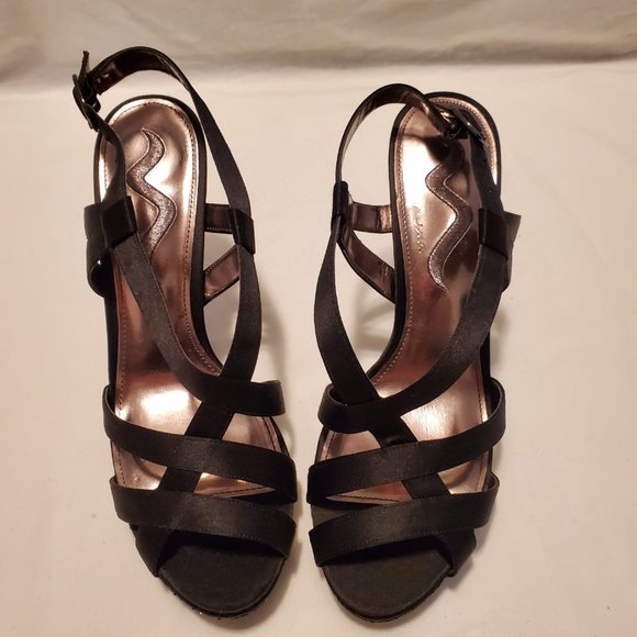 Nina Black Strappy Heels with Black Glitter Size 10M - Picture 5 of 9